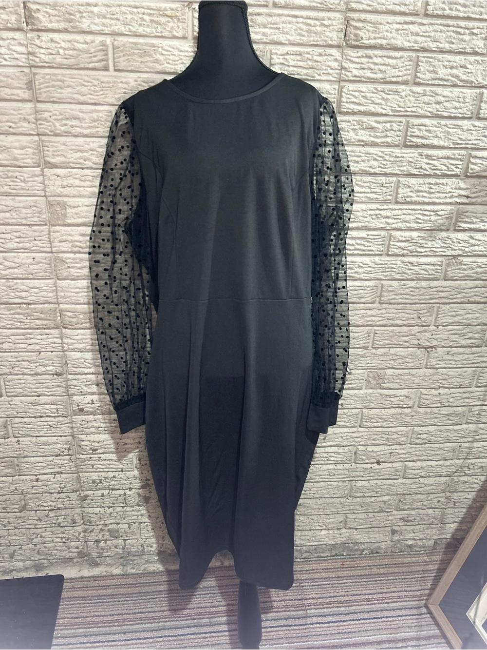NWT Pinup Fashion Size 22W Party Dress Black Long Mesh Sleeve Round Neck
